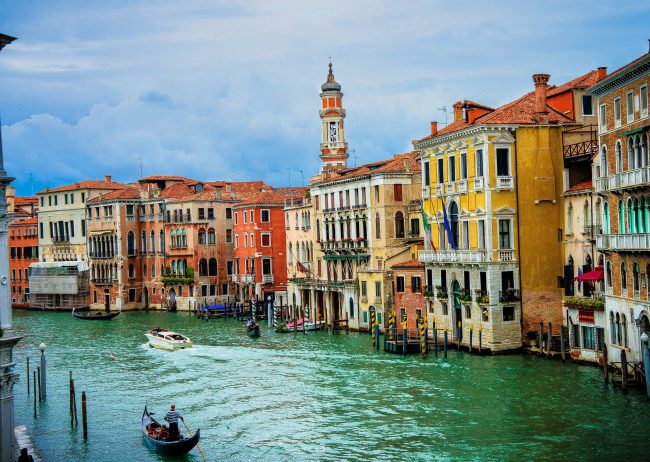 gondola-canal-in-venice-italy